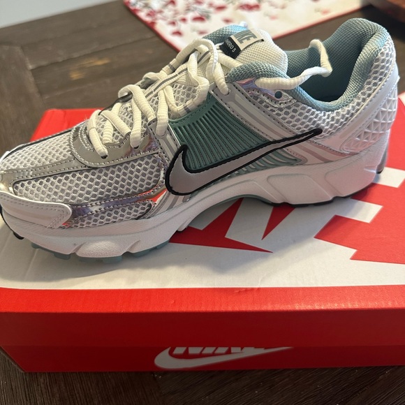 Nike Shoes - Nike Zoom Vomero 5 in Summit White and Metallic Silver